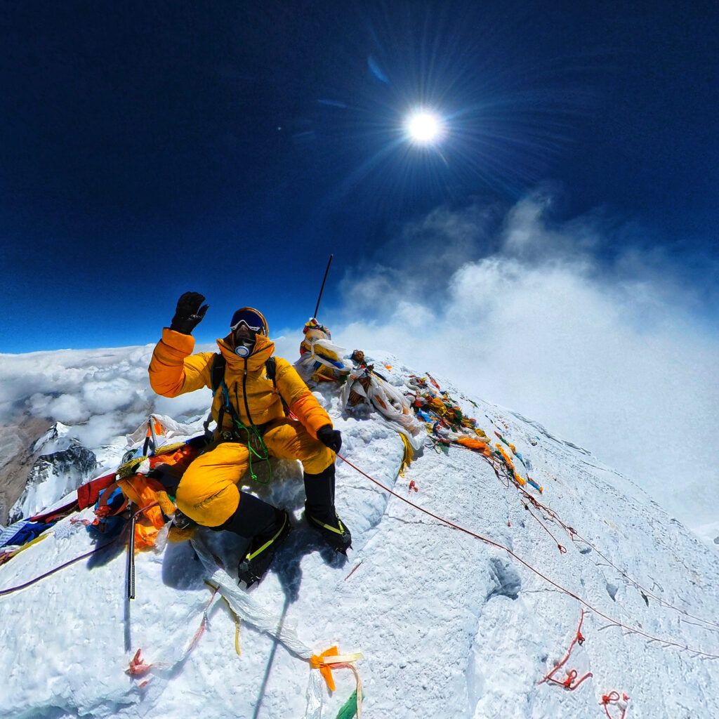 Caffeine as Ergogenic Aid in Mountain Sports - David Goettler on Everest - High Altitude 